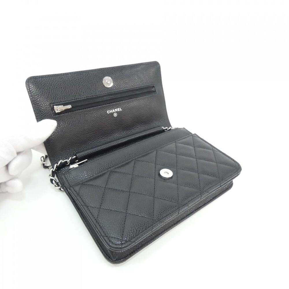 CHANEL Black Wallet - Picture 7 of 9